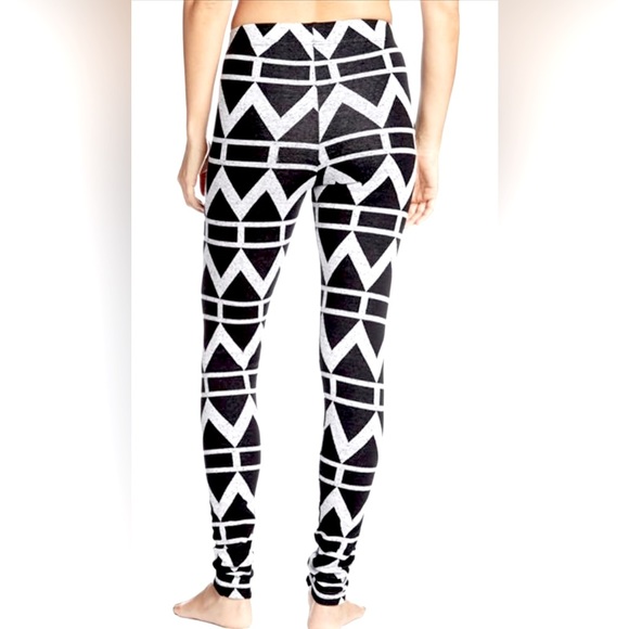 Nikita Kaya legging - Picture 2 of 8